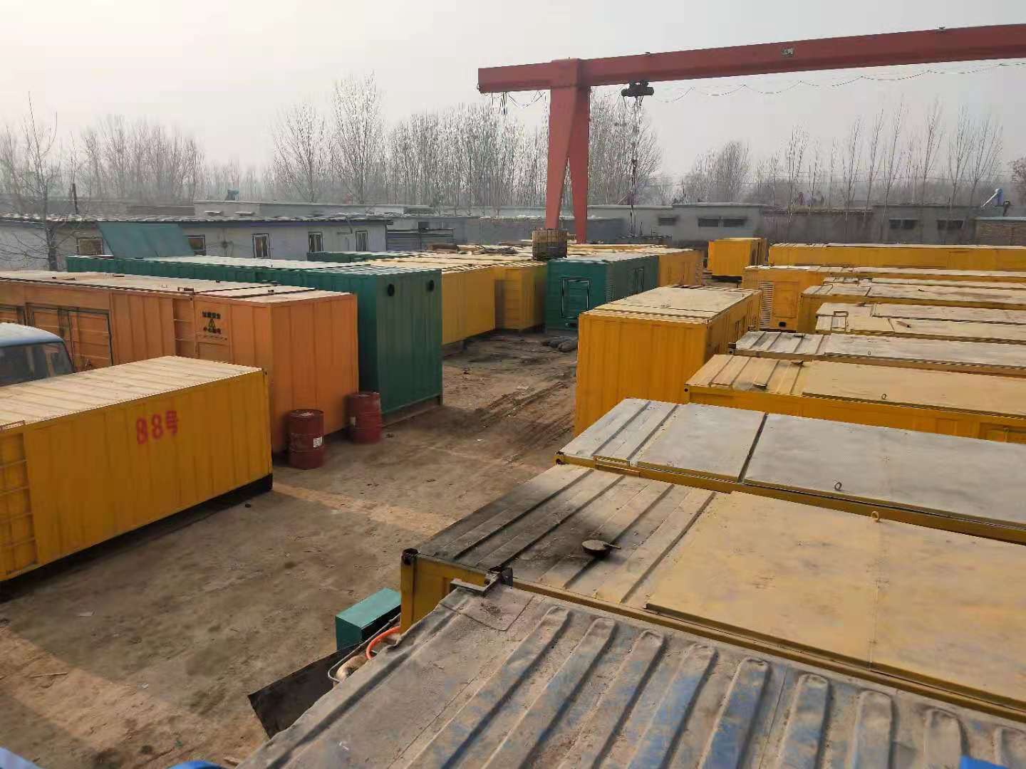 建水租赁发电机-灰尘、风沙对柴油发电机组造成哪些不良影响？