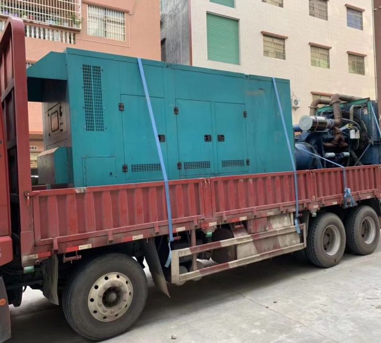建水如何在不同负载率下确保 400KW 柴油发电机组的正常运行？