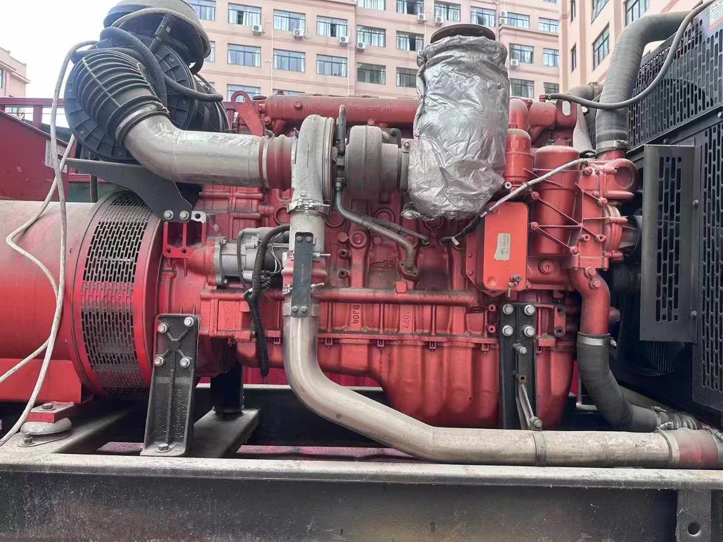 建水如何选择适合 600kW 柴油发电机组的过载保护器？