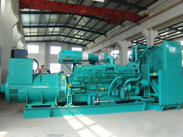 建水影响800KW发电机组油耗的因素有哪些？